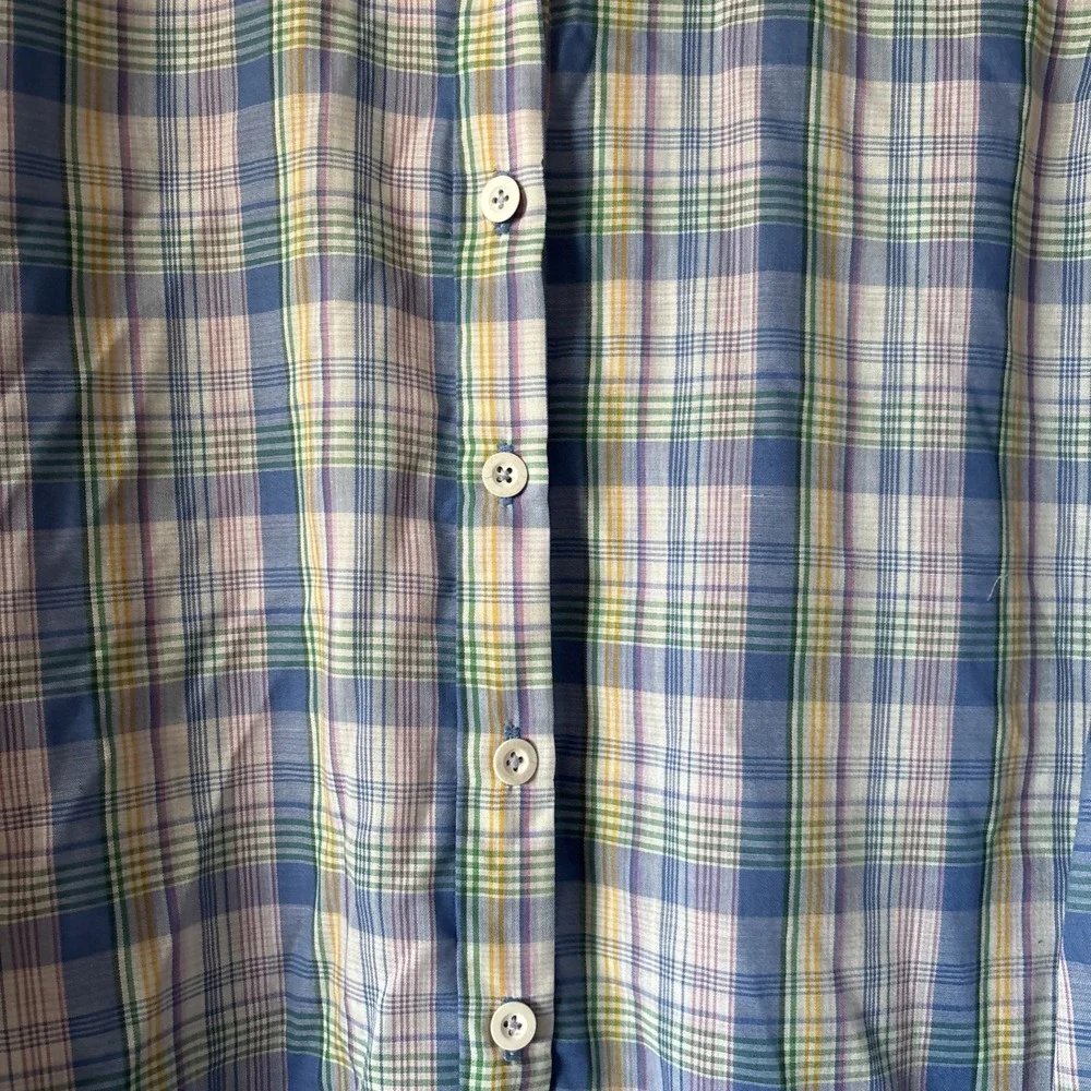 Blue and white plaid button-up shirt casual‎ Unbranded Vintage S/M